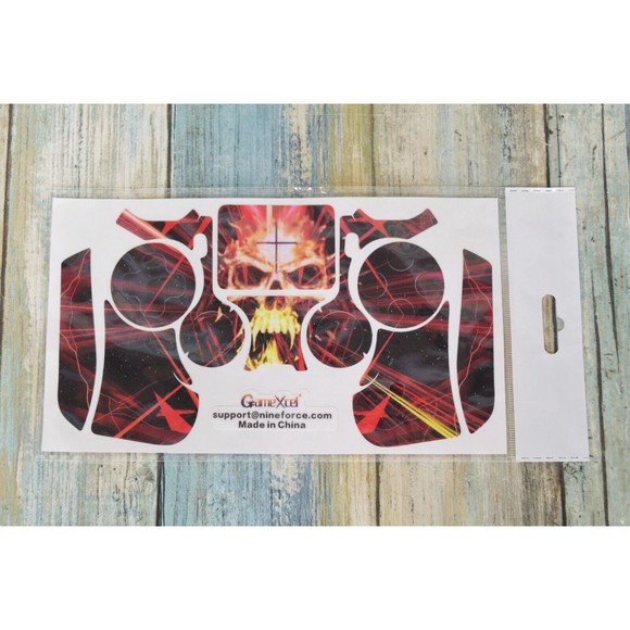 PS4 Decal Vinyl Skin Sticker for Playstation 4 Controller Red Skull - Picture 1 of 2